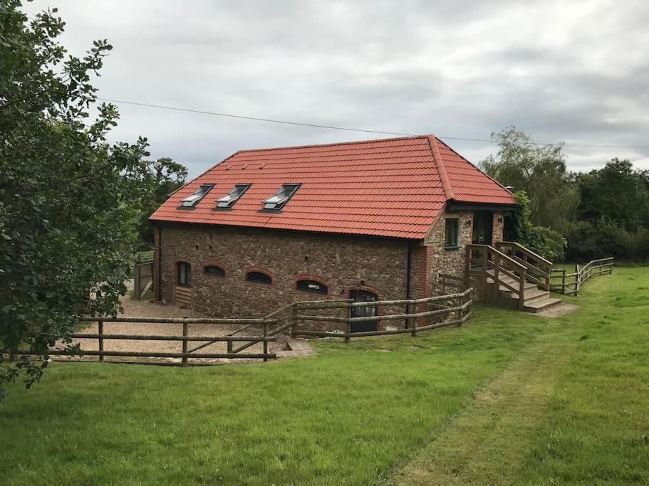Burleyhayes Barn - Secluded Devon Hideaway. Βίλα Hemyock Εξωτερικό φωτογραφία